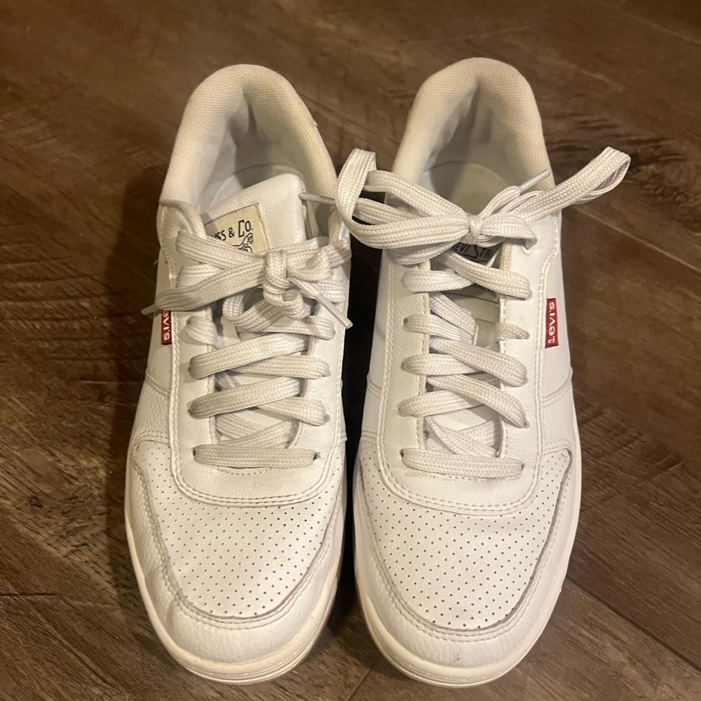 Levi's Women’s White Sneakers - Picture 2 of 9